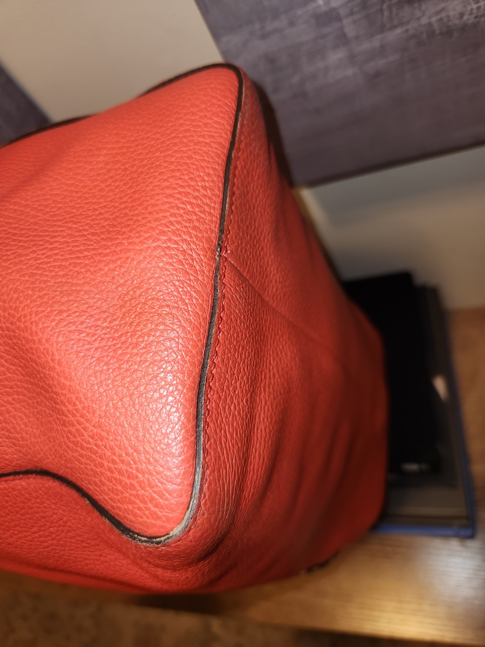 Gucci Red/Orange Leather Tote Bag - Picture 4 of 14